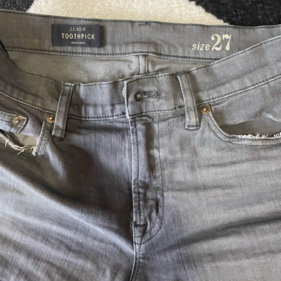 J. Crew Mid-Rise Ankle Jeans in Charcoal Gray Size 27 - Picture 8 of 9